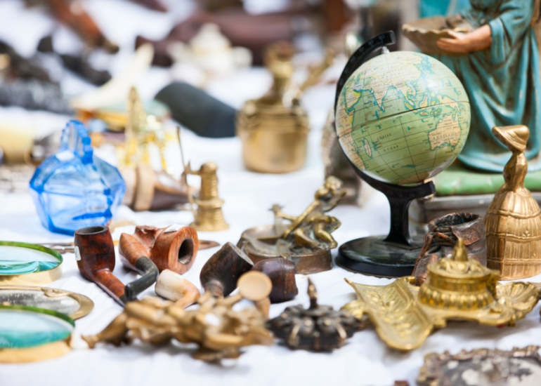 © Brocante - Vide grenier - CANVA