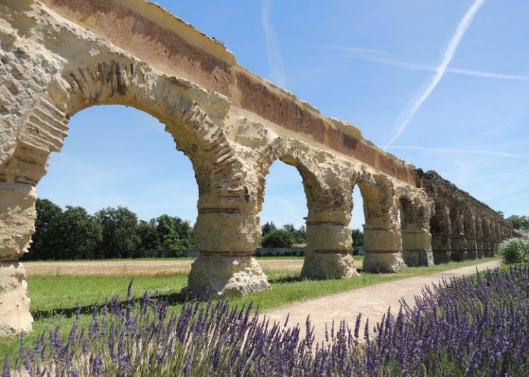 © L'aqueduc restauré - OTIMDL - C. Cordat