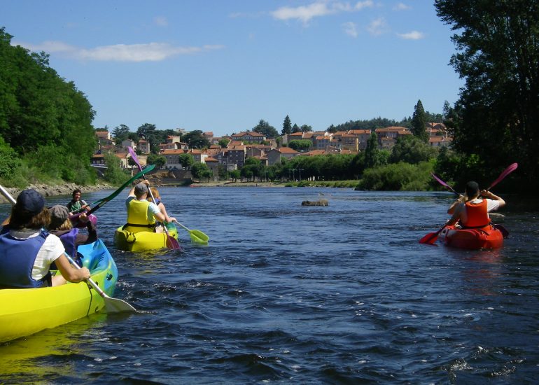 © Entraînement à la pratique du kayak - relais sport santé - Base de Loisirs Loire Forez