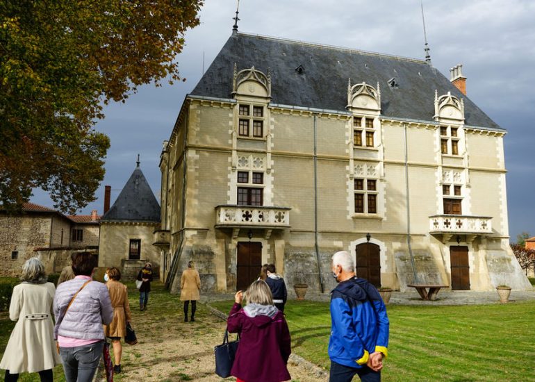 © Château de Curraize - OT Loire Forez