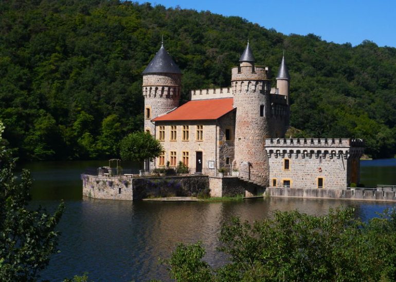 © Das Schloss Château de la Roche - © Roannais Tourisme