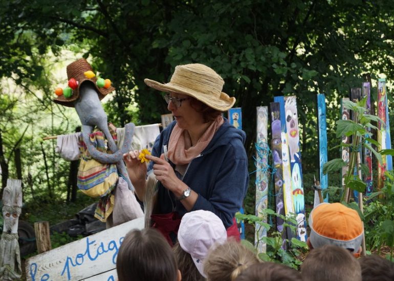 © Le jardin des plantes à couleurs - OT Forez-Est