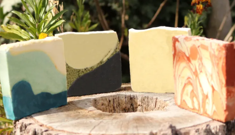 La dame de trêfle : savons et bougies artisanales