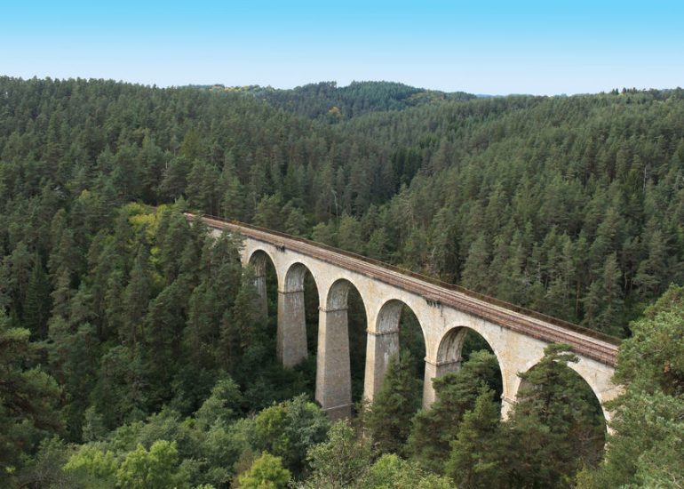 © Viaduc de Pontempeyrat - Office de tourisme Loire Forez