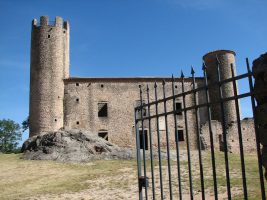 Le Château d'Essalois - PR 10