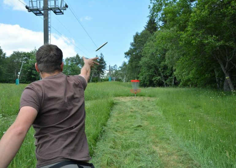 © Disc'golf - Station de Chalmazel