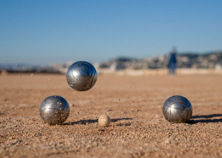 © Concours de pétanque - Challenge May et Poncet - Canva