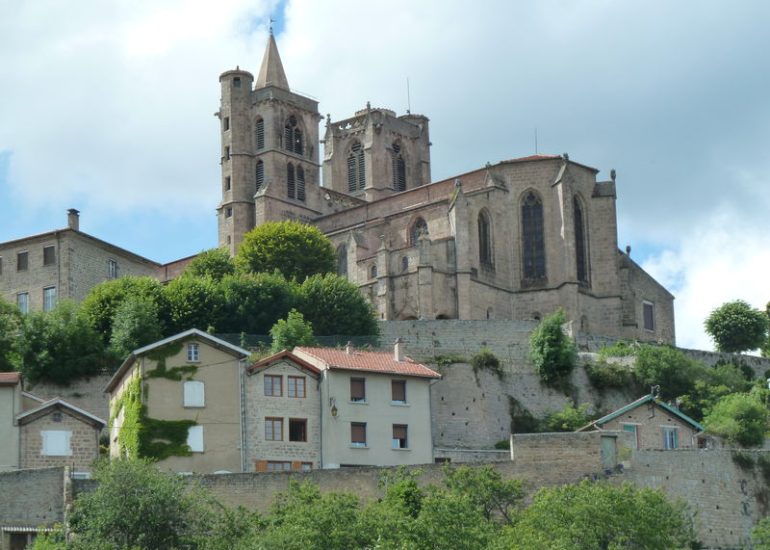 © Collégiale de St Bonnet le Château - OT Loire Forez