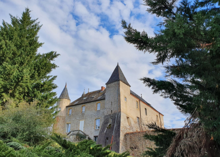 © Château de Ste Colombe - OT Forez-Est
