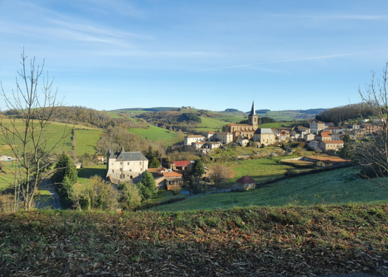 © Salle des fêtes - OT Forez-Est