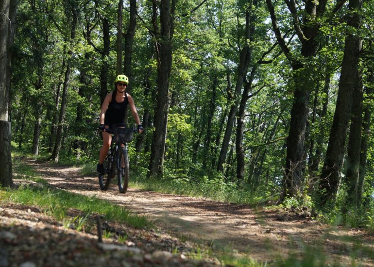 © Circuit le bourg fleuri - OT FOREZ-EST