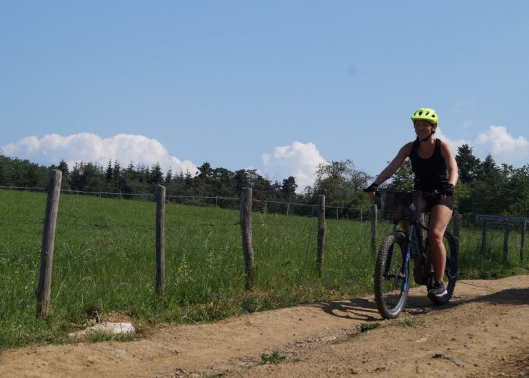 © Circuit des fermes fortifiées - OT FOREZ-EST