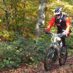 © La vallée du Vizézy - Circuit VTT en Forez - Azimut