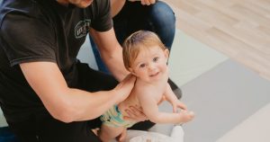 Atelier massage bébé - Atelier Néobulle
