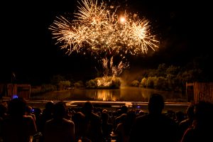 History - Spectacle nocturne