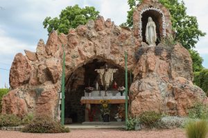 La grotte de Félines