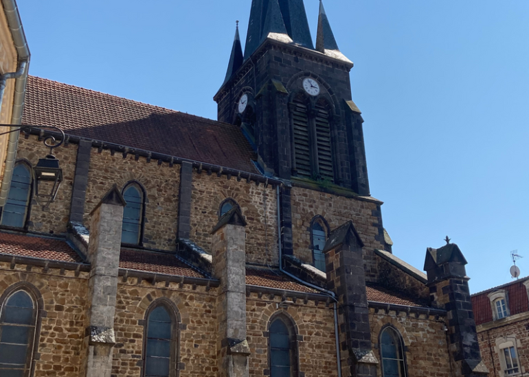 © Église de la Nativité de Saint Jean Baptiste - OT Forez-Est