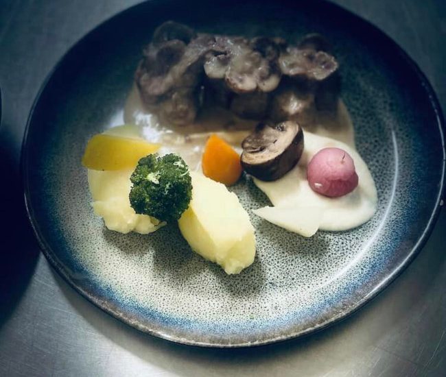 © Les Temps Nouveaux Restaurant - Les Temps Nouveaux