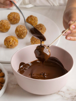 Cake au chocolat avec glaçage miroir - Salon C'est tout chocolat