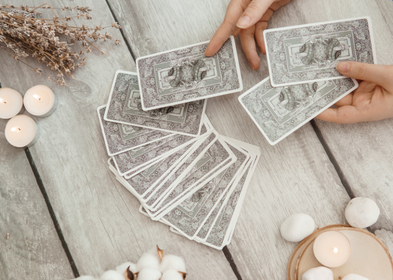 © Concours de tarot_Bussières - Canva
