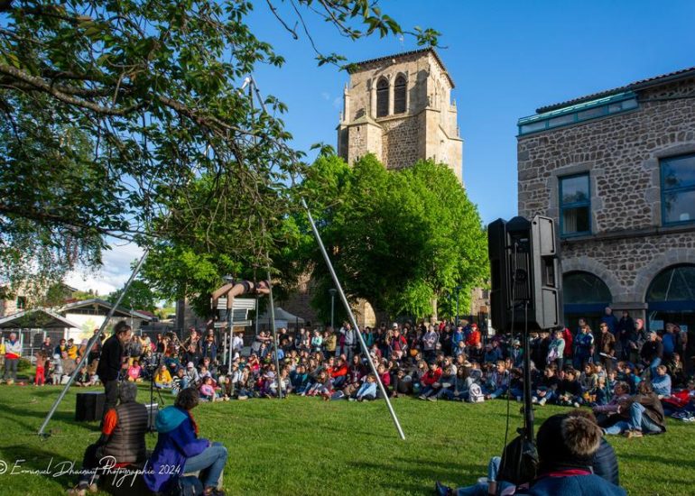 © Festival des Monts de la Balle_Verrières-en-Forez - Emmanuel Dhainaut