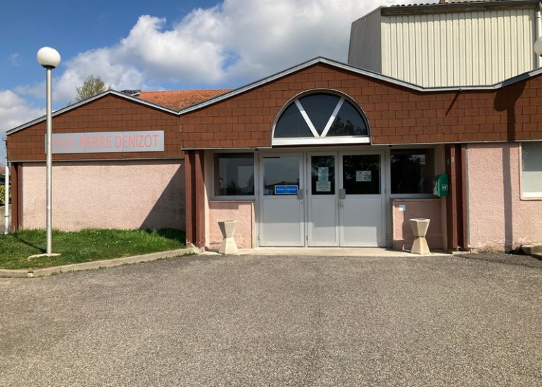 © Salle de réunion Pierre Denizot_Chazelles-sur-Lyon - OT Forez-Est