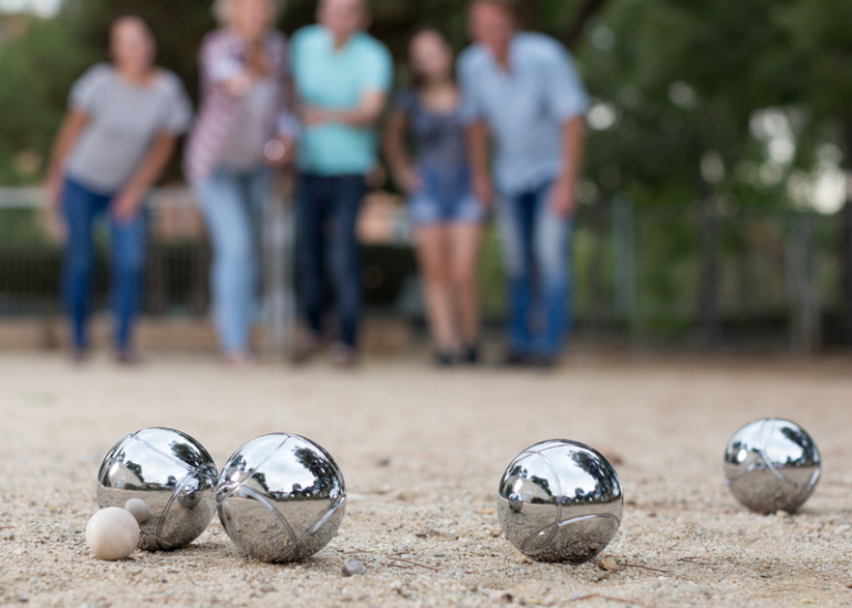 © Concours de pétanque_Saint-Cyr-de-Valorges - Canva