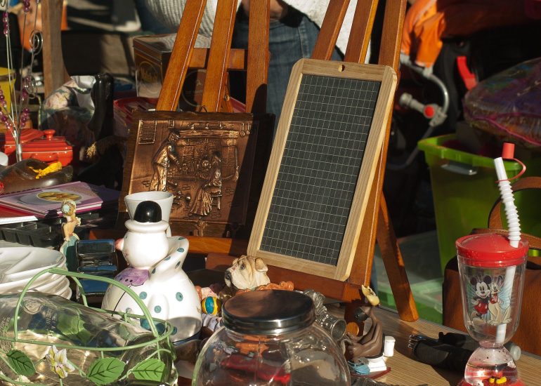 © Vide grenier d'automne_Lézigneux - Pixabay