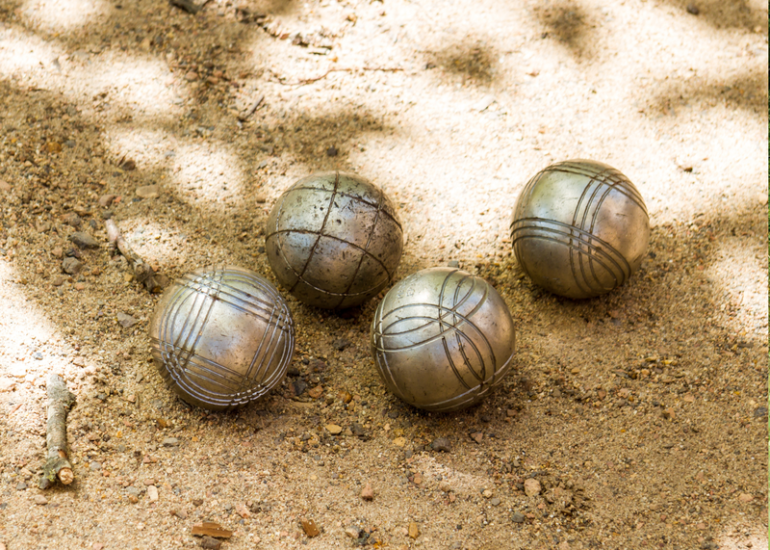 © Concours de pétanque_Balbigny - Canva