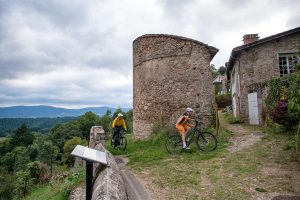N° 3 - Cervières - Espace VTT-FFC Massif des Bois Noirs