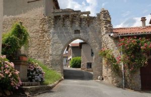 Village pittoresque de l'Hôpital-sous-Rochefort