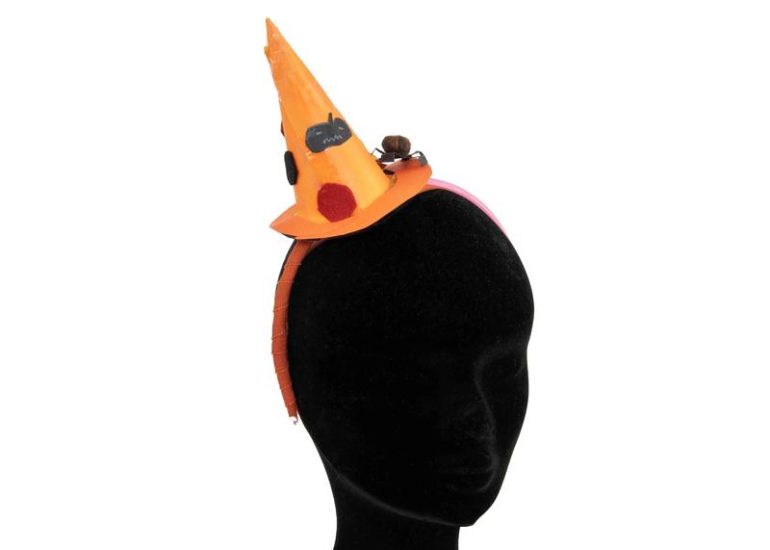 © Atelier - Ambiance Halloween… Fabrique un mini chapeau de sorcier ou de sorcière !_Chazelles-sur-Lyon - C. Thizy
