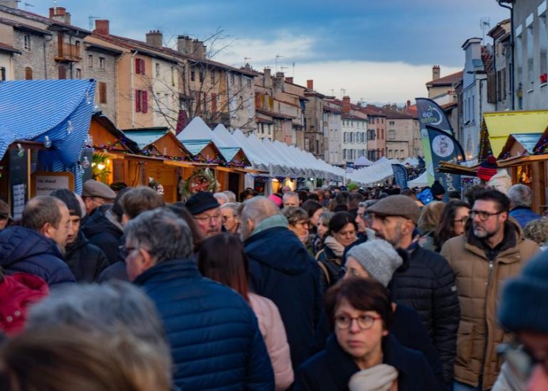 © Marché de Noël - Office de tourisme Loire Forez