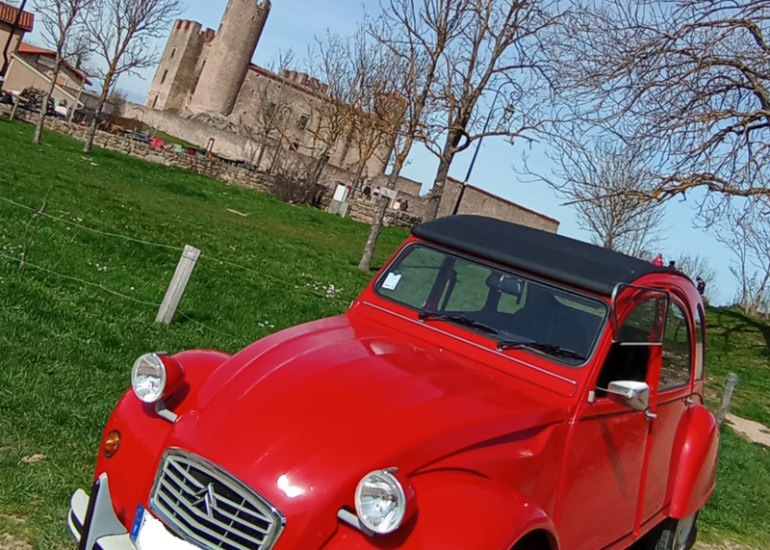© Balade en 2CV - En route pour le Forez_Montrond-les-Bains - Forez'Cursion