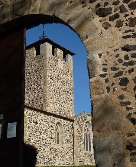 © Montverdun en scène - visite-théâtre_Montverdun - PAH du Forez