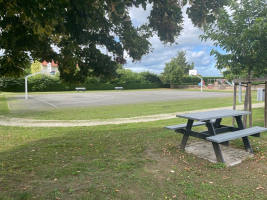 Aire de pique-nique - Parc de loisirs