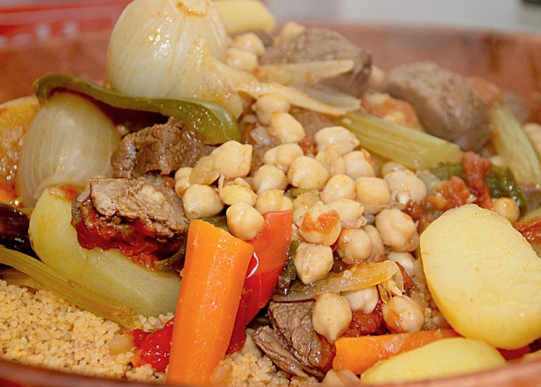 Soirée couscous - Chez Prisc_Estivareilles