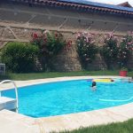 © piscine sécurisée - La Ferme de Nizon