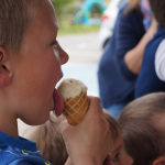 © Ferme des Délices foréziens, dégustation d'une boule de glace à chaque visite - OT Forez Est