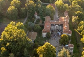 Accueil et boutique au Château de Goutelas