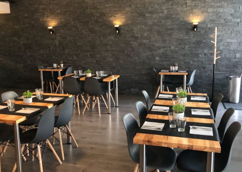 © Crêperie intérieur - La perle fine
