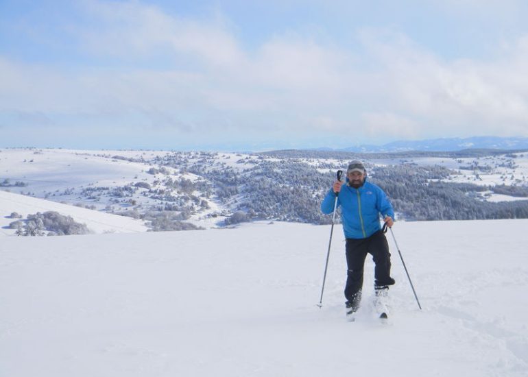 Chalet des Gentianes - Location de Matériel : Ski de fond, de rando, raquettes, VTT