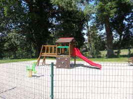 Playground - Aveizieux