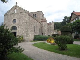 Kirche Saint-Julien