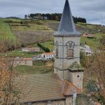 Die Kirche von Chalmazel und seine Glasfenster von Theodor Hansen