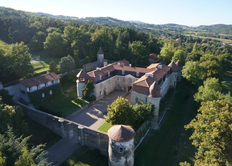 Accueil et boutique du château de Goutelas