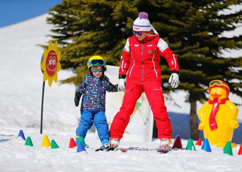 © Ecole de ski français - ESF Chalmazel