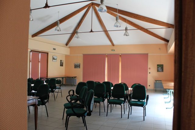 © Salle du conseil - Mairie d'Ecotay l'Olme