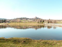 Saint-Bonnet-le-Château Lake