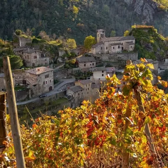 Chez nos voisins - Pilat Tourisme - Village de Malleval